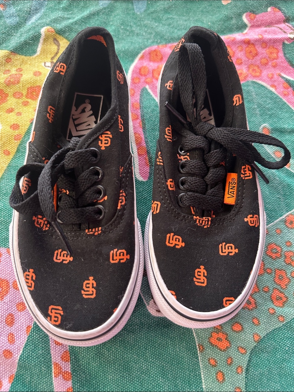 Vans Kids Black Sneakers with San Francisco giants logo sz 11.5